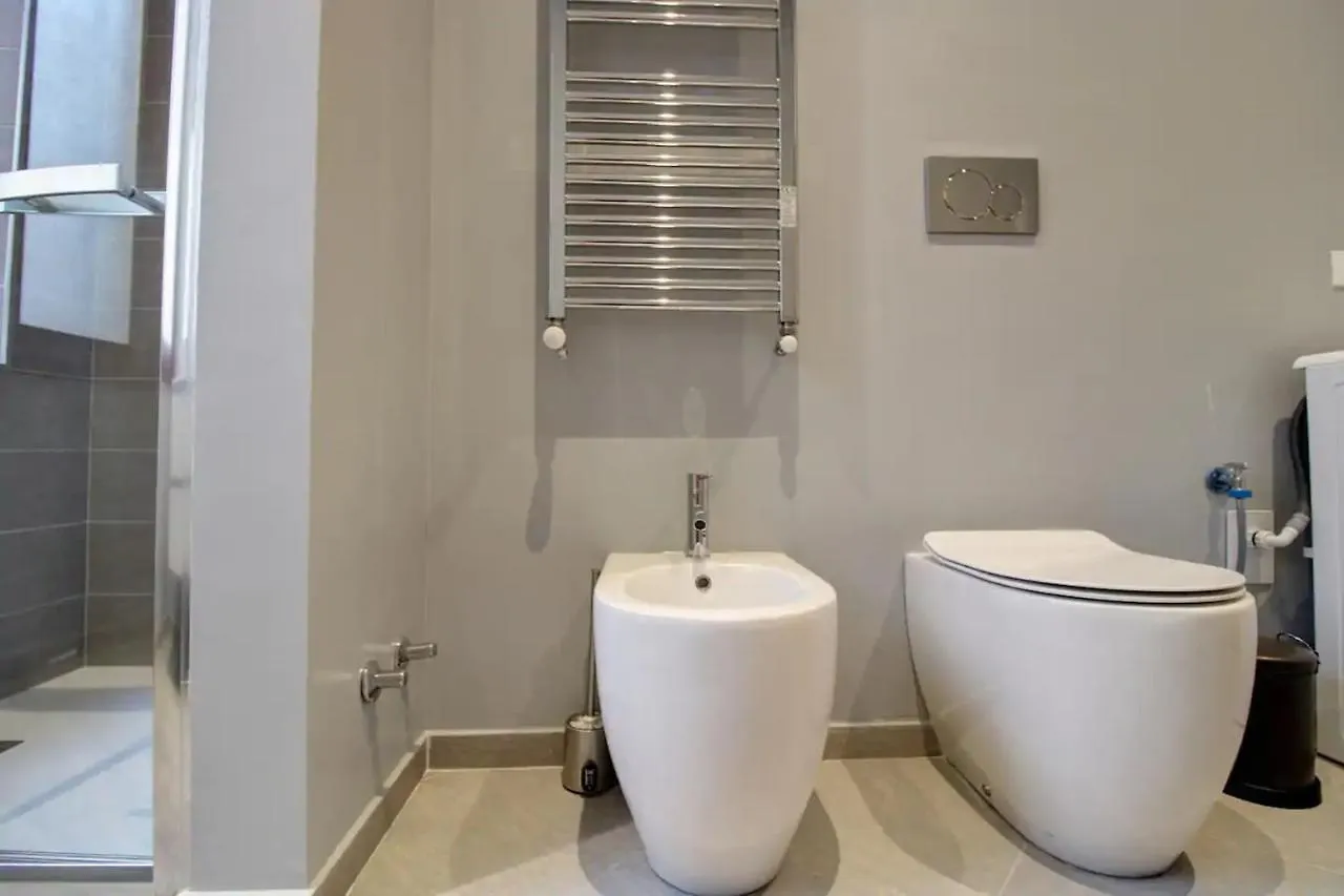 Milanrentals - Iris Apartment 0*, Milan Italie